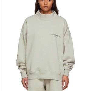 ESSENTIALS MOCK NECK